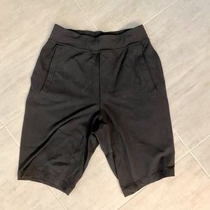 Lululemon men’s shorts